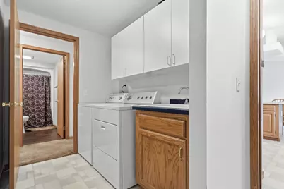 201 White Street S, Comfrey, MN 56019 - Photo 15