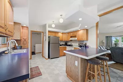 201 White Street S, Comfrey, MN 56019 - Photo 9