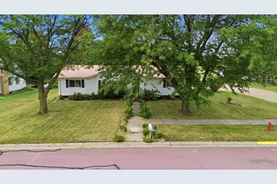 201 White Street S, Comfrey, MN 56019 - Photo 33