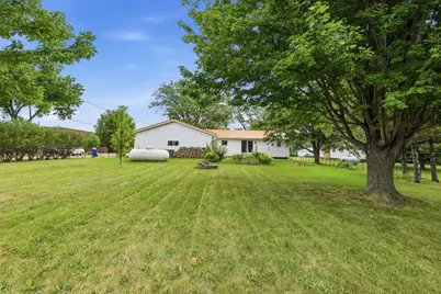 201 White Street S, Comfrey, MN 56019 - Photo 27