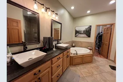13904 Shoreside Court, Savage, MN 55378 - Photo 41
