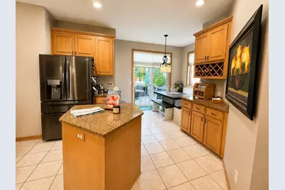 13904 Shoreside Court, Savage, MN 55378 - Photo 9