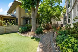 2400 Irving Ave S, Minneapolis, MN 55405 - Photo 7