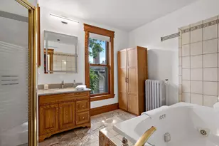 2400 Irving Ave S, Minneapolis, MN 55405 - Photo 59