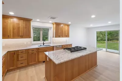 13172 Galleria Place, Apple Valley, MN 55124 - Photo 7