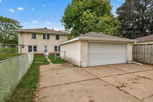 1042 6th Ave S, South Saint Paul, MN 55075 - Photo 35