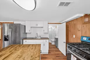 1042 6th Ave S, South Saint Paul, MN 55075 - Photo 23