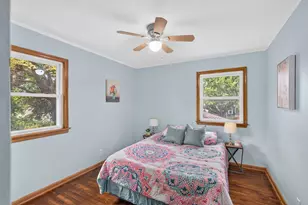 1042 6th Ave S, South Saint Paul, MN 55075 - Photo 9