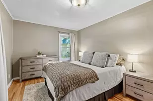 1197 Burke Ave W, Roseville, MN 55113 - Photo 9