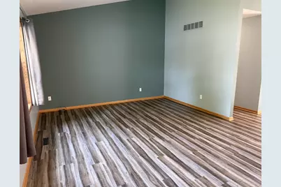 600 13th Avenue NW, Kasson, MN 55944 - Photo 9
