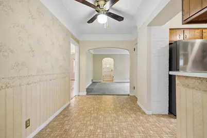 4064 Xenwood Avenue S, Saint Louis Park, MN 55416 - Photo 7