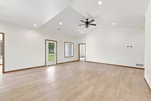 6001 6th St, Lake Park, MN 56554 - Photo 7