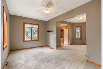 1008 Quincy Street, North Mankato, MN 56003 - Photo 9