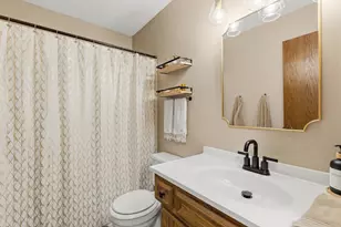 1685 6th Ave W, Shakopee, MN 55379 - Photo 27