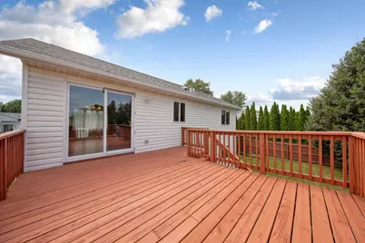 4 Lillie Lane SE, Pine Island, MN 55963 - Photo 11