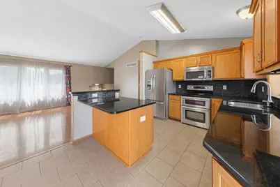 4 Lillie Lane SE, Pine Island, MN 55963 - Photo 5