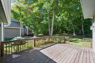 561 Bighorn Dr, Chanhassen, MN 55317 - Photo 59