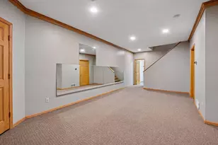 561 Bighorn Dr, Chanhassen, MN 55317 - Photo 49