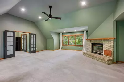 561 Bighorn Drive, Chanhassen, MN 55317 - Photo 33