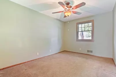 108 18th Avenue N, South Saint Paul, MN 55075 - Photo 17