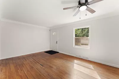 1077 Blair Avenue, Saint Paul, MN 55104 - Photo 3