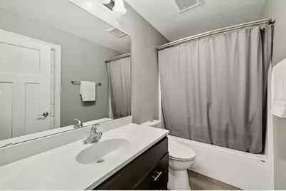 3908 Orchardview Lane NW, Rochester, MN 55901 - Photo 9
