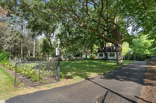2757 Sherwood Rd, Mounds View, MN 55112 - Photo 39