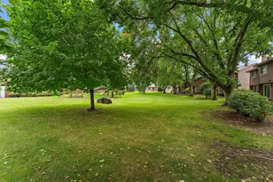 2460 Crestwood Dr, North Saint Paul, MN 55109 - Photo 29