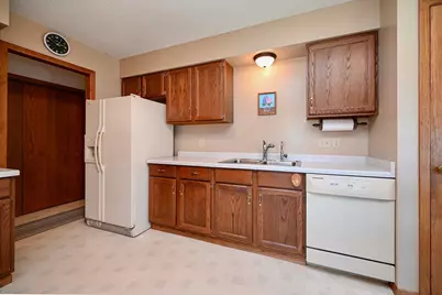 30 Tews Avenue, Lewiston, MN 55952 - Photo 7