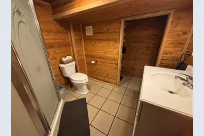 2418 8th Avenue E, Hibbing, MN 55746 - Photo 17