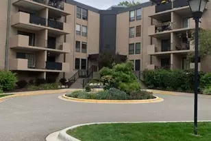 6670 Vernon Ave S, Edina, MN 55436 - Photo 5