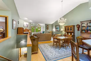 2645 Golf View Dr, River Falls, WI 54022 - Photo 5