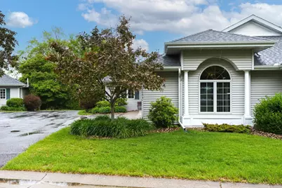 2645 Golf View Drive, River Falls, WI 54022 - Photo 3