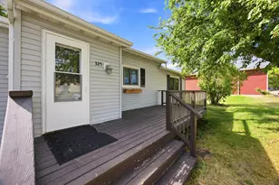 325 3rd Ave W, Halstad, MN 56548 - Photo 3