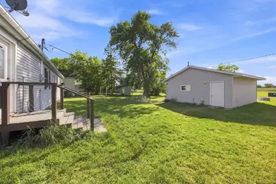 325 3rd Avenue W, Halstad, MN 56548 - Photo 27