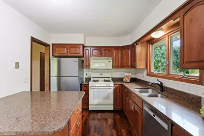 13121 Upton Avenue S, Burnsville, MN 55337 - Photo 9