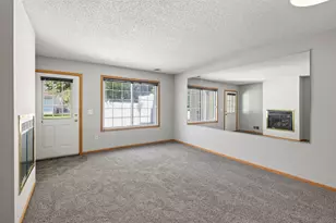 14756 Excelsior Ln, Apple Valley, MN 55124 - Photo 9