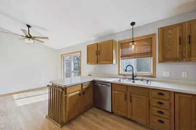 26245 Golden Avenue, Wyoming, MN 55092 - Photo 9
