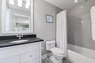 425 Carpenters Pt, Wayzata, MN 55391 - Photo 69
