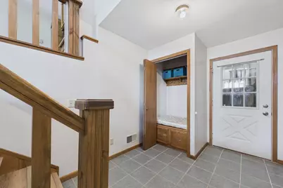 3024 Crescent Lane NW, Rochester, MN 55901 - Photo 7