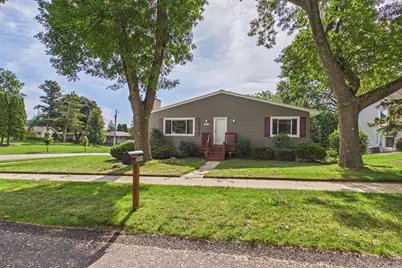 3024 Crescent Lane NW, Rochester, MN 55901 - Photo 5