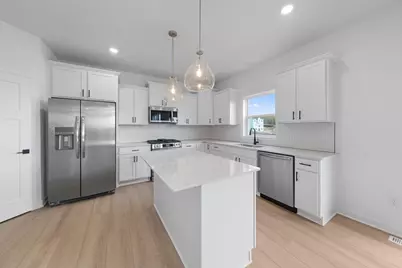 7621 Lotus Lane, Lino Lakes, MN 55038 - Photo 15