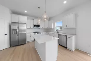 7621 Lotus Ln, Lino Lakes, MN 55038 - Photo 15
