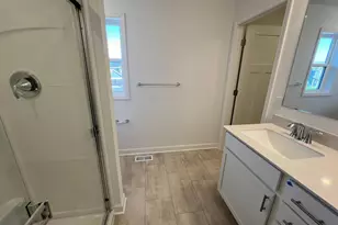 7621 Lotus Ln, Lino Lakes, MN 55038 - Photo 11