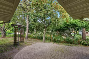 10133 Johnson Cir, Bloomington, MN 55437 - Photo 25