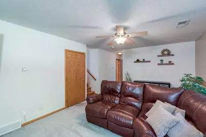200 Mapleridge Drive, Mankato, MN 56001 - Photo 23