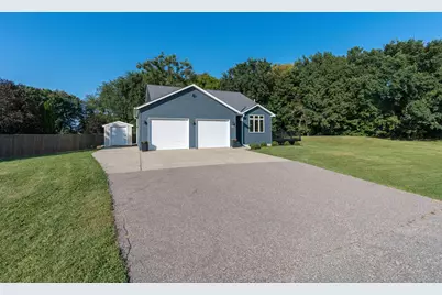 200 Mapleridge Drive, Mankato, MN 56001 - Photo 39