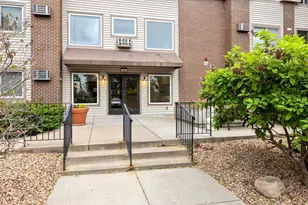 2800 Hillsboro Ave N, New Hope, MN 55427 - Photo 25