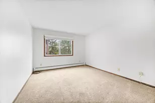 2800 Hillsboro Ave N, New Hope, MN 55427 - Photo 21