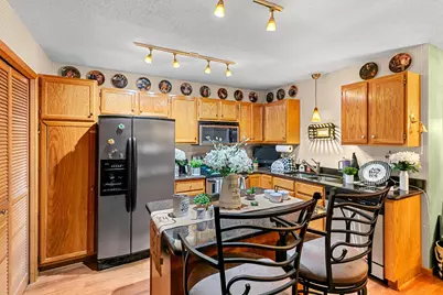 15202 Greenhaven Way, Burnsville, MN 55306 - Photo 11